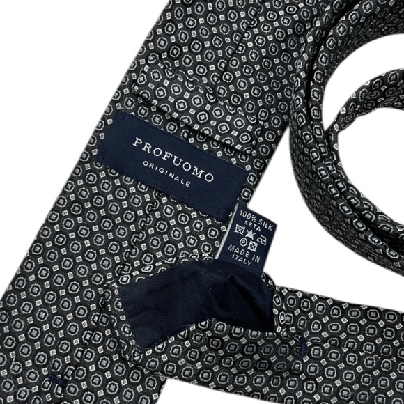 PROFUOMO Black/Gray Geometric Silk LUXURY Tie ITALY - Picture 3 of 4